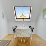 Two-bedroom In 公寓